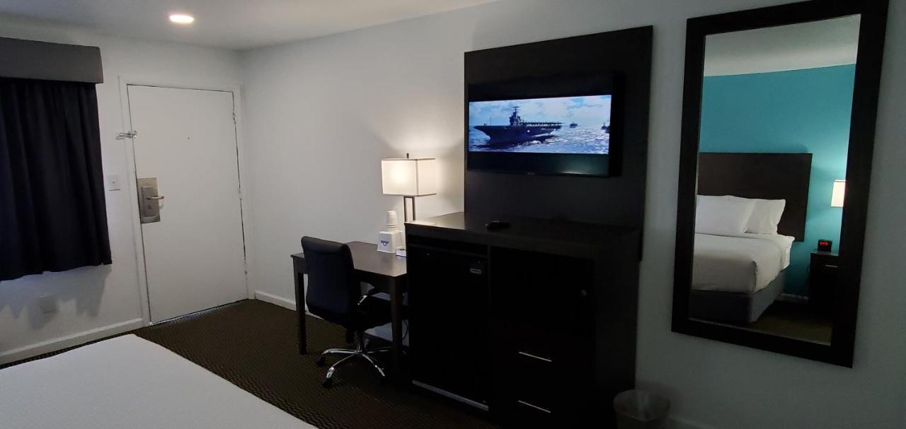 Travelodge By Wyndham Livonia Canton Novi Detroit Area Exterior foto